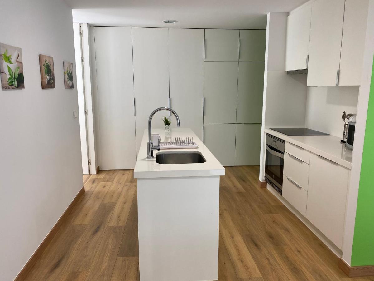 Piso En El Centro Para 4 Personas - Plaza Amboage - Wifi Ferrol Eksteriør billede