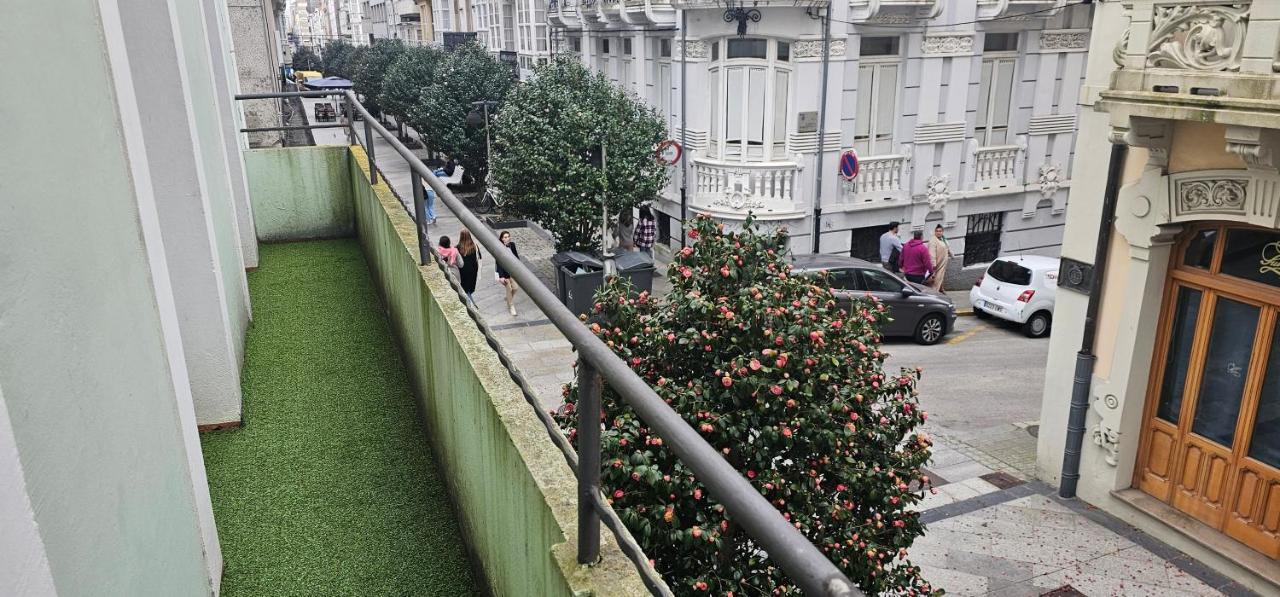 Piso En El Centro Para 4 Personas - Plaza Amboage - Wifi Ferrol Eksteriør billede